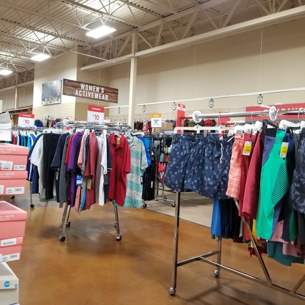 Sierra - Shoe Stores Near Me - Reno, Nevada Sierra - Shoe Stores Near Me - Reno, Nevada