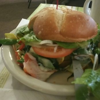 Primo's Deli - Veggie burger - Delis Near Me - Akron, Ohio