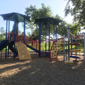 Woodland Park - Ages 5-12 - Parks Near Me - San Marcos, California