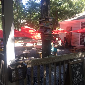 Treehouse Coffee - Outdoor seating - Cafes Near Me - Duck, North Carolina
