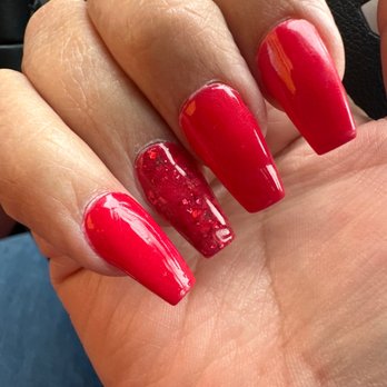Nail's Corner - Nail Technicians Near Me - Keizer, Oregon