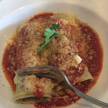 St Helena Bistro - Cannelloni - Italian Near Me - Saint Helena, California St Helena Bistro - Cannelloni - Italian Near Me - Saint Helena, California