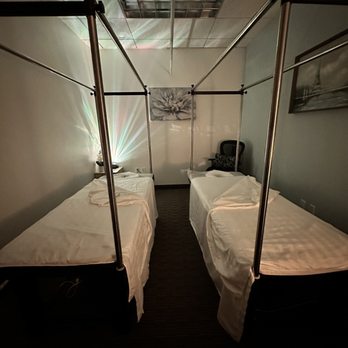 Emerald Massage Therapy - Massage Near Me - San Diego, California