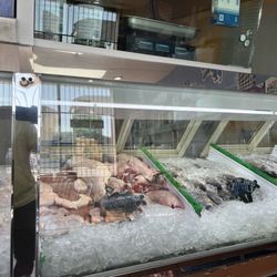 Metro Fresh Fish & Seafood - Showcase