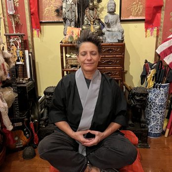 Shaolin Kung Fu Temple - Meditation - Martial Arts Near Me - Staten Island, New York Shaolin Kung Fu Temple - Meditation - Martial Arts Near Me - Staten Island, New York