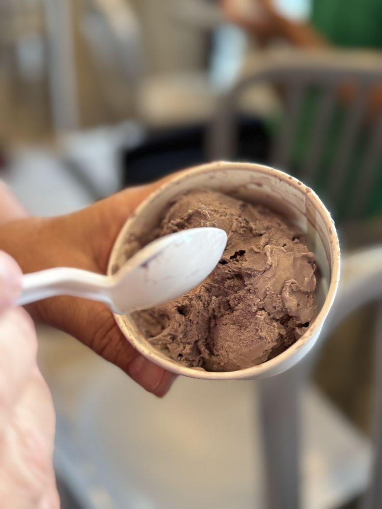 Wagon Creamery Logo