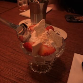 LenLen - Coconut sticky rice ice cream - Thai Near Me - New York, New York