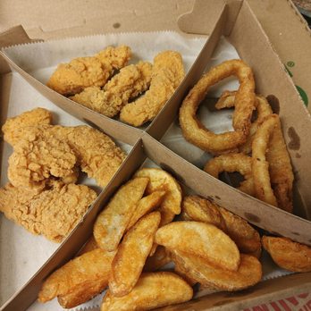 Pizza Boli's - New appetizer sampler--2 orders of chicken strips, onion rings and western fries, very good! - Pizza Near Me - Woodbridge, Virginia Pizza Boli's - New appetizer sampler--2 orders of chicken strips, onion rings and western fries, very good! - Pizza Near Me - Woodbridge, Virginia