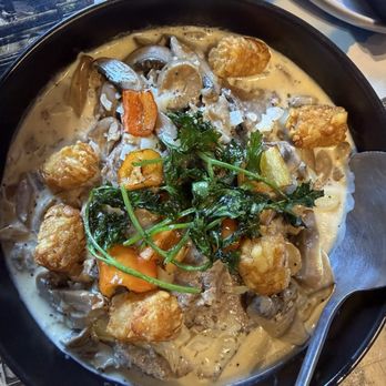 Island Central - Lengua estofado - Filipino Near Me - Jersey City, New Jersey