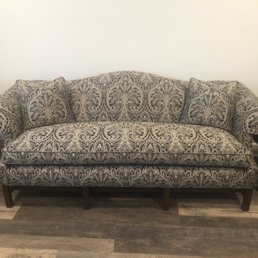 Couch and pillow la