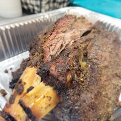 Mesquite & Oak - Dino Beef ribs