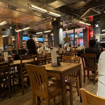 HILL COUNTRY BARBECUE MARKET - Updated September 2024 - 1523 Photos ...