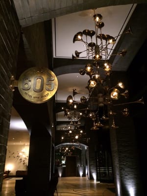 Café 605 by null