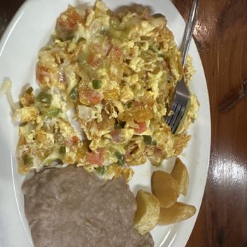 La Fruta Feliz - Breakfast Migas plate - Mexican Near Me - Austin, Texas La Fruta Feliz - Breakfast Migas plate - Mexican Near Me - Austin, Texas