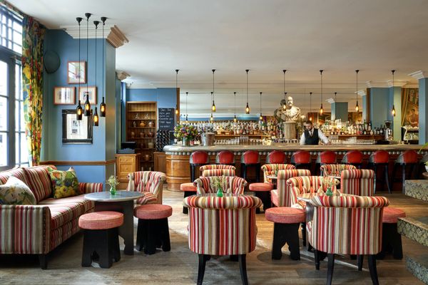 Oscar Bar & Restaurant by null