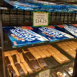 Leprekon Harvest Foods - Maple bars, chocolate bars and giant rice crispy treats! I love this store already!