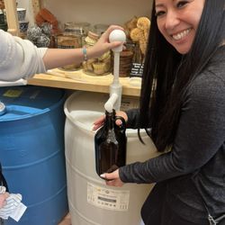 Feel Good Market - We love refilling!