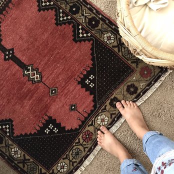 Apple & Oak - Vintage Turkish rug, "Gabriella." Couldn't be happier with it! - Home Decor Near Me - Nashville, Tennessee Apple & Oak - Vintage Turkish rug, "Gabriella." Couldn't be happier with it! - Home Decor Near Me - Nashville, Tennessee
