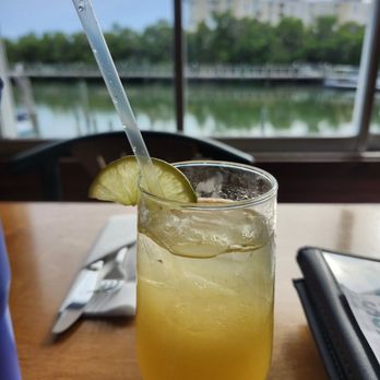 Billy's Stone Crab - House margarita - Seafood Near Me - Tierra Verde, Florida