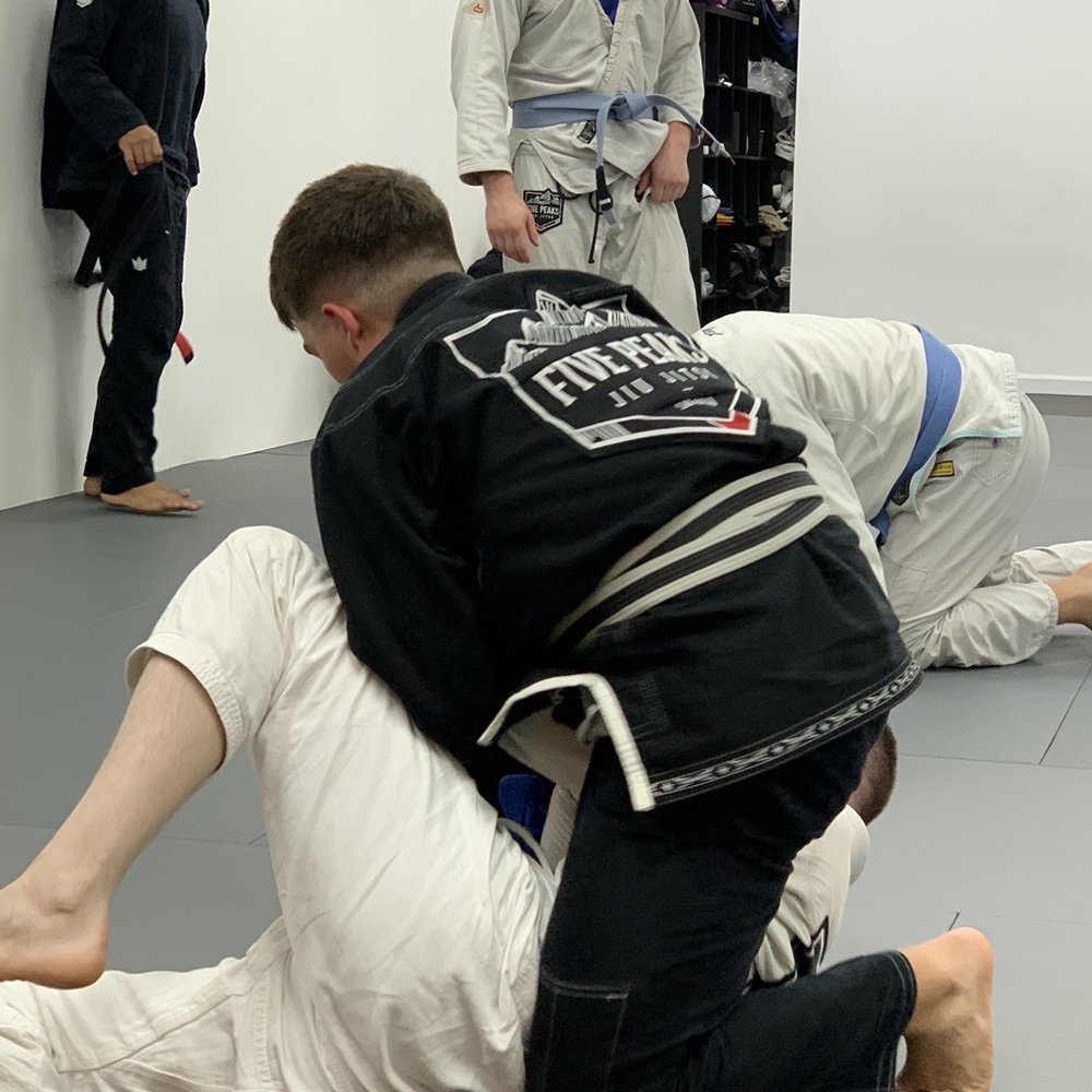 Five Peaks Jiu Jitsu- Tierrasanta Jiu Jitsu Academy - Five peaks jui jitsu practice - Brazilian Jiu-jitsu Near Me - San Diego, California