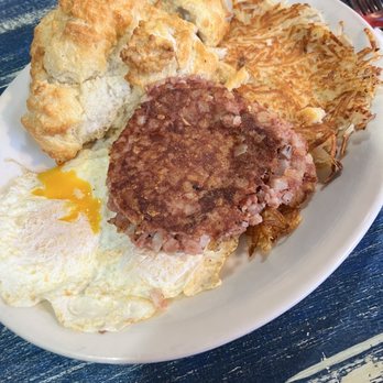Little Diner On 1st - American Near Me - Cleveland, Tennessee