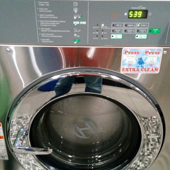 Bridgeport Express Laundry - Medium washer - Laundry Services Near Me - Chicago, Illinois