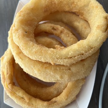 Duchess - Fresh Onion Rings - Sandwiches Near Me - Darien, Connecticut Duchess - Fresh Onion Rings - Sandwiches Near Me - Darien, Connecticut