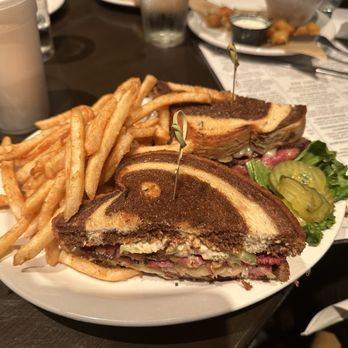 RANK & FILE - a sandwich and french fries on a plate - Bars Near Me - El Cajon, California RANK & FILE - a sandwich and french fries on a plate - Bars Near Me - El Cajon, California