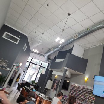 Magic Star Nails - The location - Nail Salons Near Me - Chicago, Illinois