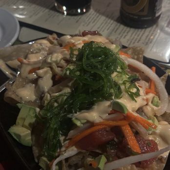 Robins Restaurant - Ahi Poke Nachos - New American Near Me - Cambria, California Robins Restaurant - Ahi Poke Nachos - New American Near Me - Cambria, California