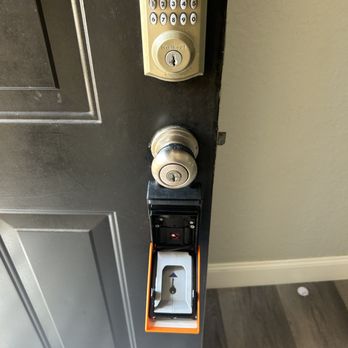 A Plus Quick Locksmith - Keys & Locksmiths Near Me - Tampa, Florida A Plus Quick Locksmith - Keys & Locksmiths Near Me - Tampa, Florida