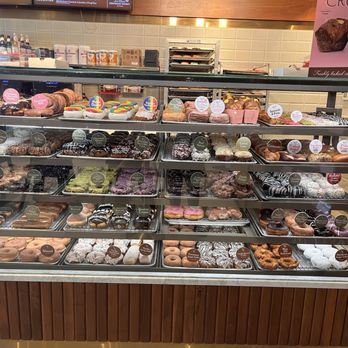 Stan's Donuts & Coffee - Inside donut case - Donuts Near Me - Rosemont, Illinois Stan's Donuts & Coffee - Inside donut case - Donuts Near Me - Rosemont, Illinois