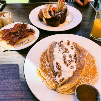Hash Kitchen - Pancakes, French toast, bacon - Breakfast & Brunch Near Me - Chandler, Arizona Hash Kitchen - Pancakes, French toast, bacon - Breakfast & Brunch Near Me - Chandler, Arizona