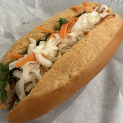 Banh mi w/pork meatballs--very good job