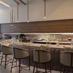 Camille - Tasting table