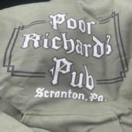 Sweatshirt from Poor Richard's