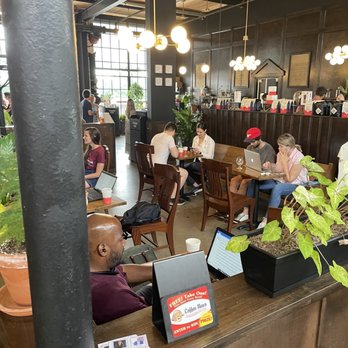 Honest Coffee Roasters - The layout and the popularity on Saturday morning - Coffee Roasteries Near Me - Nashville, Tennessee Honest Coffee Roasters - The layout and the popularity on Saturday morning - Coffee Roasteries Near Me - Nashville, Tennessee