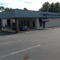 O W Mackey Auto Body Repair