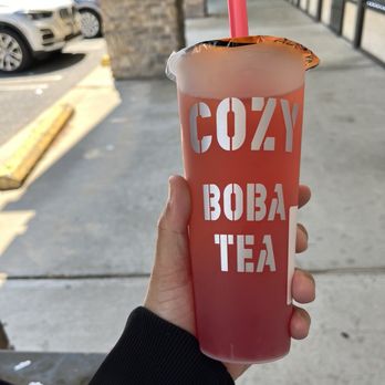 Cozy Boba Tea - Strawberry tea - Bubble Tea Near Me - Hyde Park, New York