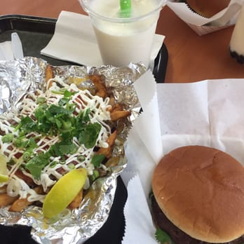 Bubblys - Banh mi burger, asada fries, guava bubble tea! YES - Asian Fusion Near Me - Hickory, North Carolina Bubblys - Banh mi burger, asada fries, guava bubble tea! YES - Asian Fusion Near Me - Hickory, North Carolina