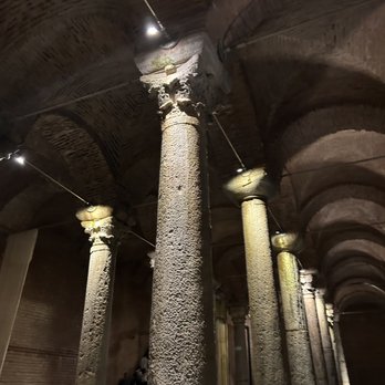 Yerebatan Sarnıcı - Landmarks & Historical Buildings Near Me - Istanbul, 34 Yerebatan Sarnıcı - Landmarks & Historical Buildings Near Me - Istanbul, 34