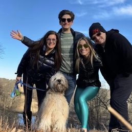 Hiking with fam/friends!