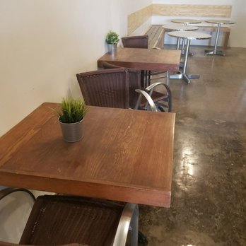 Cafe Aficionado - Lots of seating - Coffee & Tea Near Me - Los Angeles, California