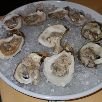 Monument Inn - Fresh gulf coast oysters - Seafood Near Me - La Porte, Texas Monument Inn - Fresh gulf coast oysters - Seafood Near Me - La Porte, Texas