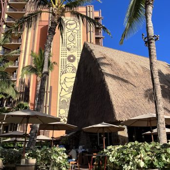 Off the Hook - Artwork on Aulani is unreal - Lounges Near Me - Kapolei, Hawaii Off the Hook - Artwork on Aulani is unreal - Lounges Near Me - Kapolei, Hawaii