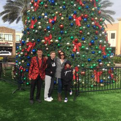 Bath & Body Works - At the tree near B&B