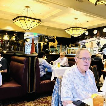 The Capital Grille - Inside one of the dining rooms - Steakhouses Near Me - Palm Beach Gardens, Florida The Capital Grille - Inside one of the dining rooms - Steakhouses Near Me - Palm Beach Gardens, Florida