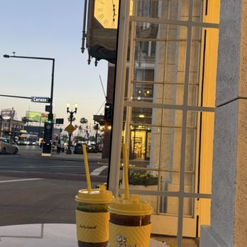 La La Land - Coffee & Tea Near Me - Glendale, California La La Land - Coffee & Tea Near Me - Glendale, California