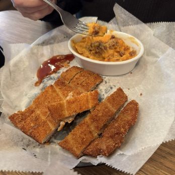 Parky's Smokehouse - Pork tenderloin strips - Barbeque Near Me - Lebanon, Indiana