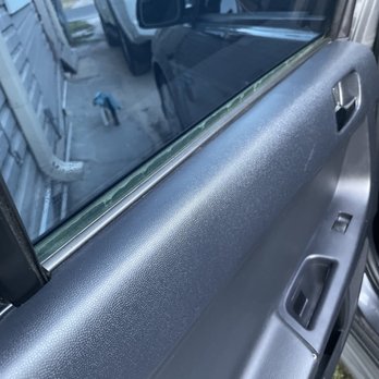 1st Class Window Tint - Missing window seal trim and bottom of film is short - Car Window Tinting Near Me - San Antonio, Texas 1st Class Window Tint - Missing window seal trim and bottom of film is short - Car Window Tinting Near Me - San Antonio, Texas